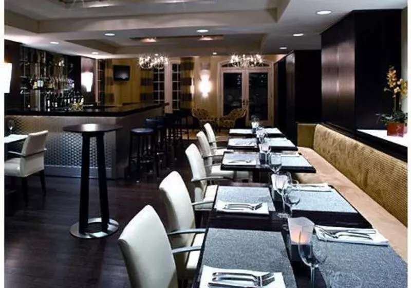 Ellis Hotel, Atlanta, A Tribute Portfolio