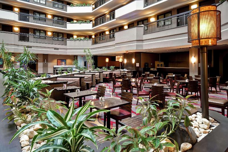 فندق Embassy Suites By Hilton Dulles Airport