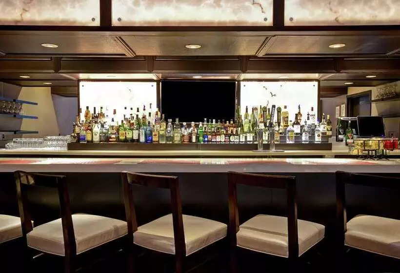 בית מלון כפרי Embassy Suites By Hilton Dulles Airport