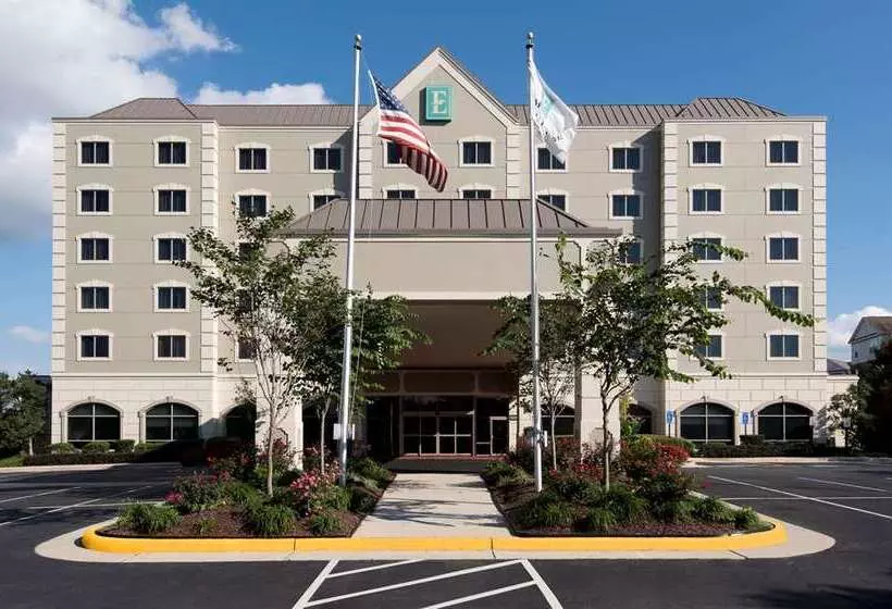 בית מלון כפרי Embassy Suites By Hilton Dulles Airport