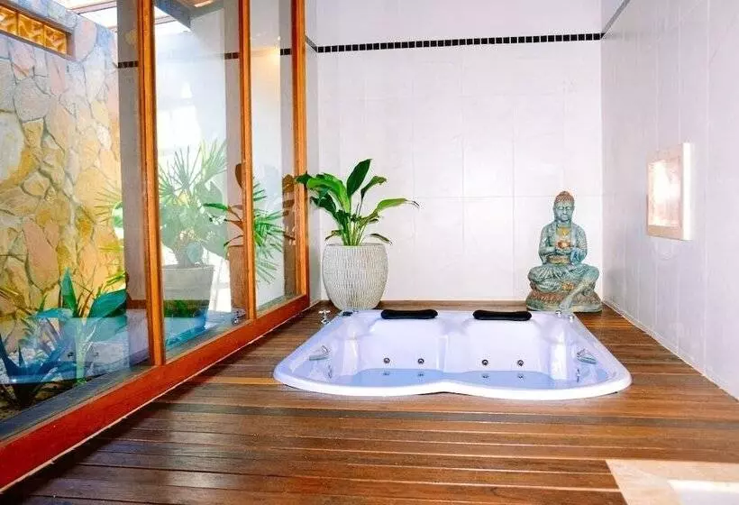 Hotel Encantes Do Nordeste