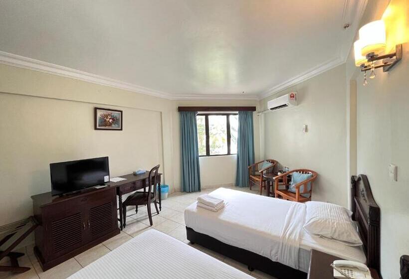 호텔 ērya By Suria Cherating