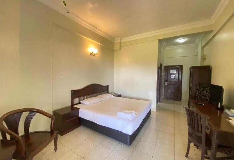 호텔 ērya By Suria Cherating