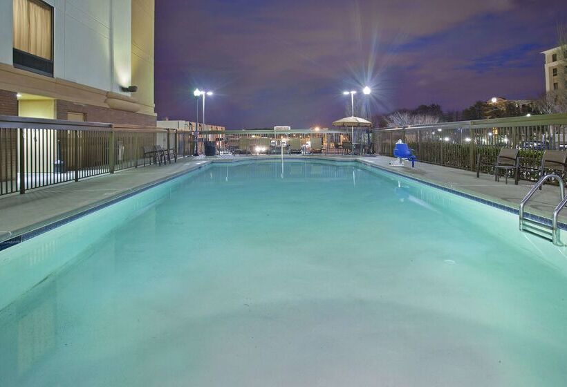 فندق Hyatt Place Atlanta Airport North