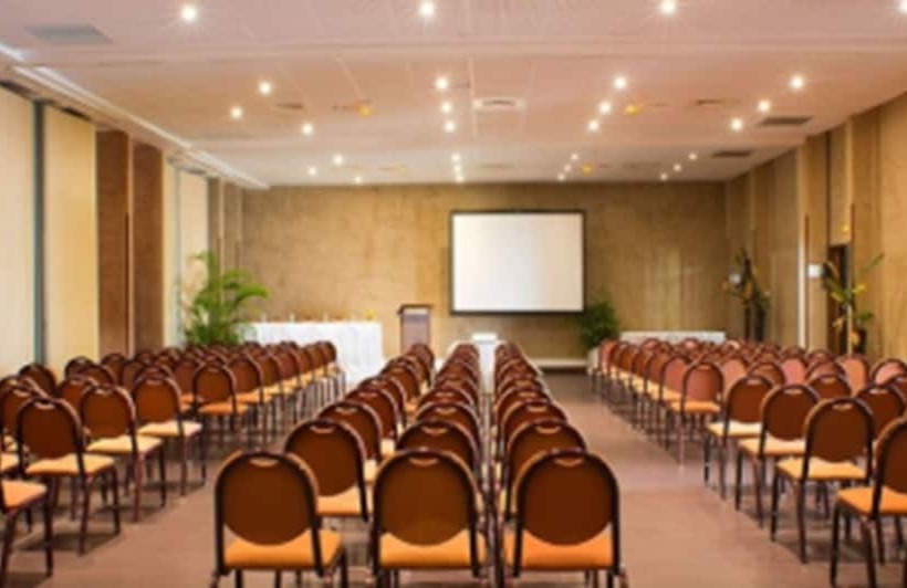 La Creole Beach Hotel & Spa