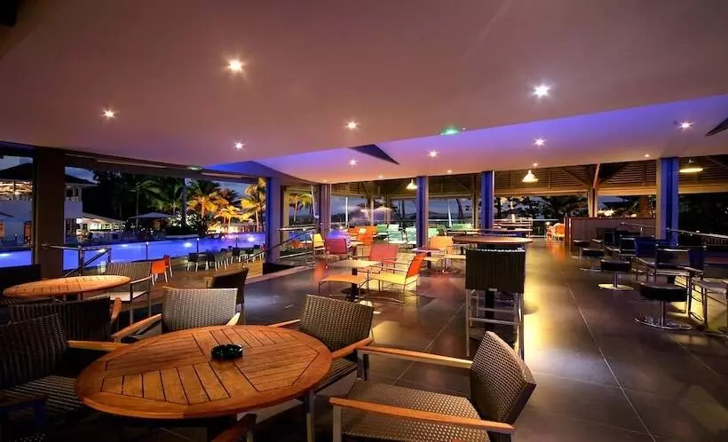 La Creole Beach Hotel & Spa