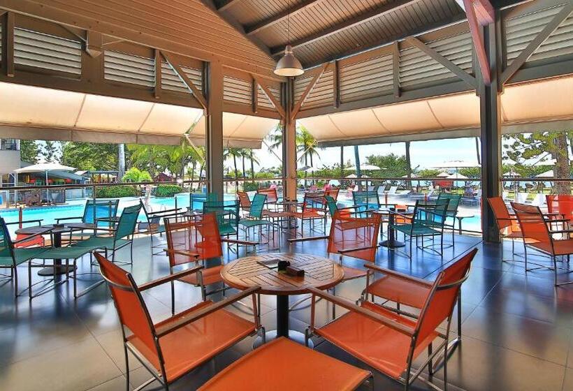 La Creole Beach Hotel & Spa