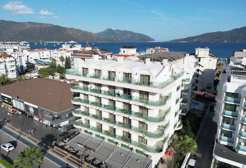 ホテル Marmaris Alkan
