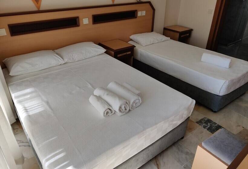 בית מלון כפרי Side Ozgurhan