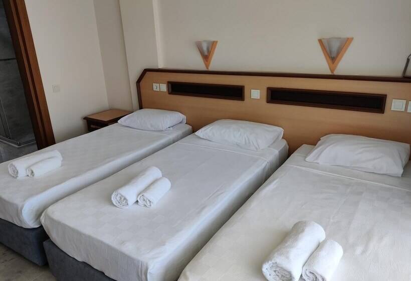 בית מלון כפרי Side Ozgurhan