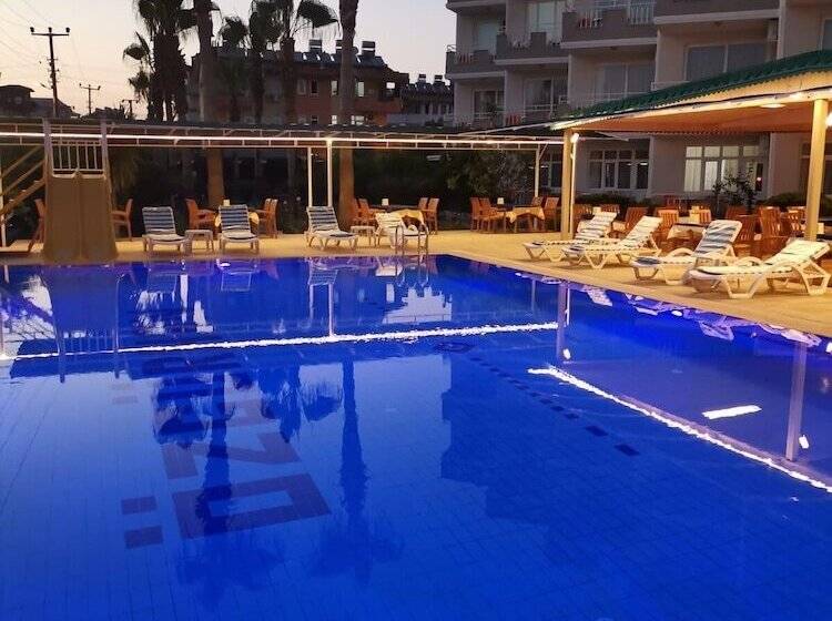 בית מלון כפרי Side Ozgurhan