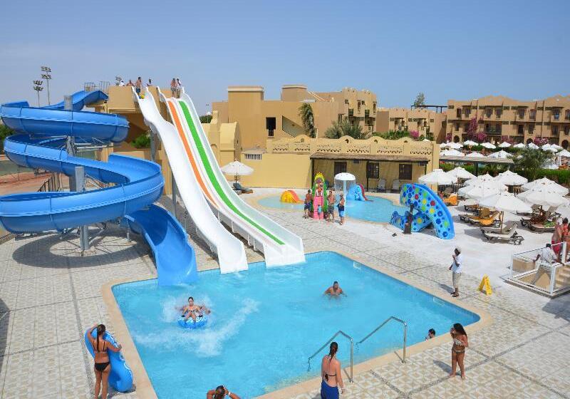 هتل Three Corners Rihana Resort