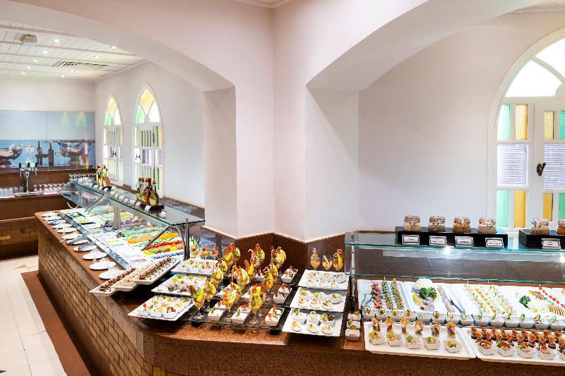 هتل Three Corners Rihana Resort