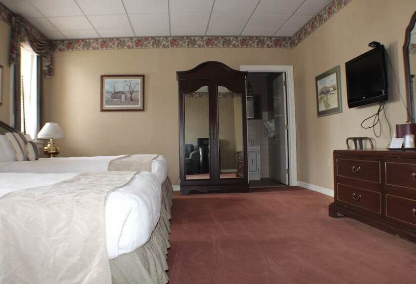 Отель Waynebrook Inn, Est 1865