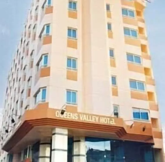 Queens Valley Hotel, Restaurants, Bars And Spa Luxor