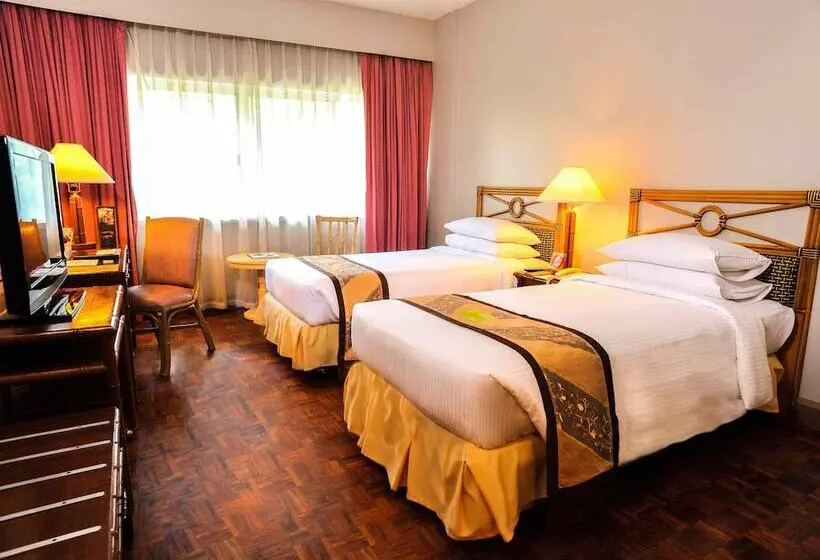 Waterfront Insular Hotel Davao