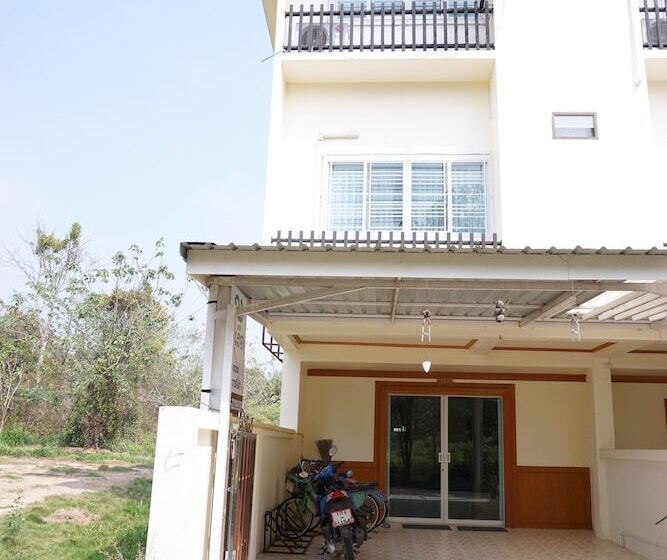 Отель Na Phurua Hostel