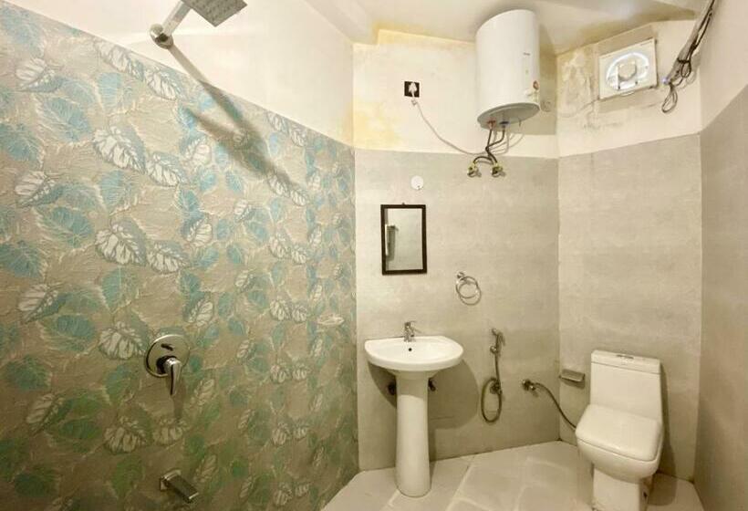 Hotell Ganga Elena Rishikesh