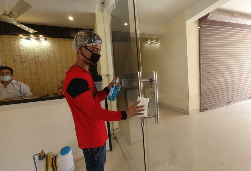 Hotell Ganga Elena Rishikesh