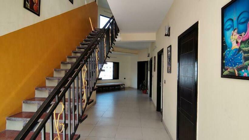 Hotell Ganga Elena Rishikesh