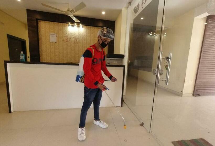 Hotell Ganga Elena Rishikesh