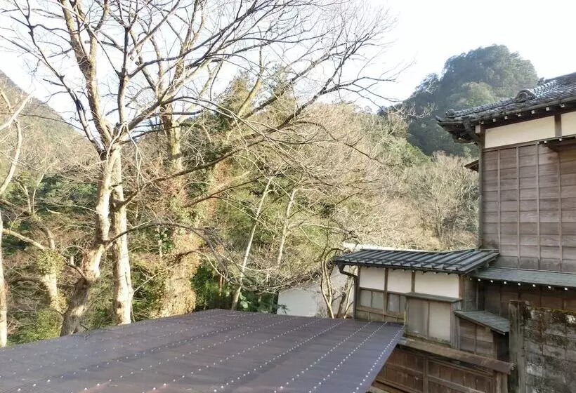 ペンション Shogetsudo   Hostel