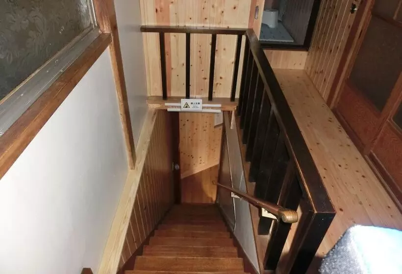 ペンション Shogetsudo   Hostel