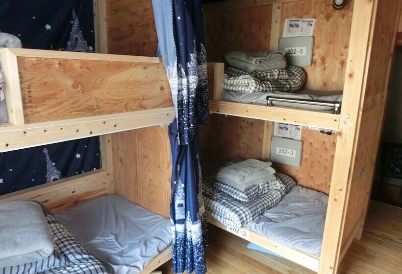 ペンション Shogetsudo Hostel