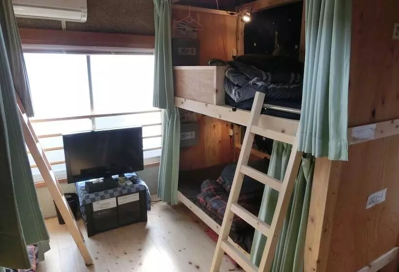 ペンション Shogetsudo   Hostel