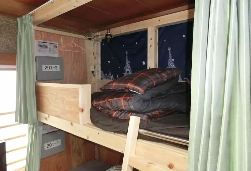 ペンション Shogetsudo   Hostel