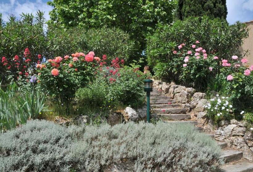 민박 Bastide De L'avelan