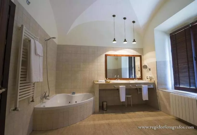 Hospedium Hotel Cortijo Santa Cruz