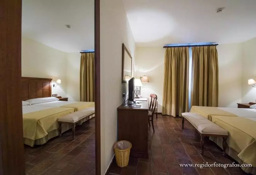 Hospedium Hotel Cortijo Santa Cruz