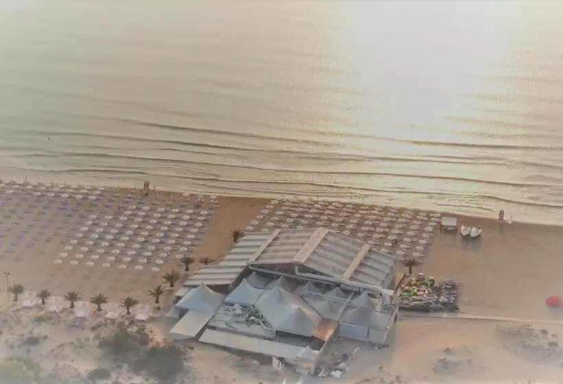 Hotel Amfibia Beach Complex