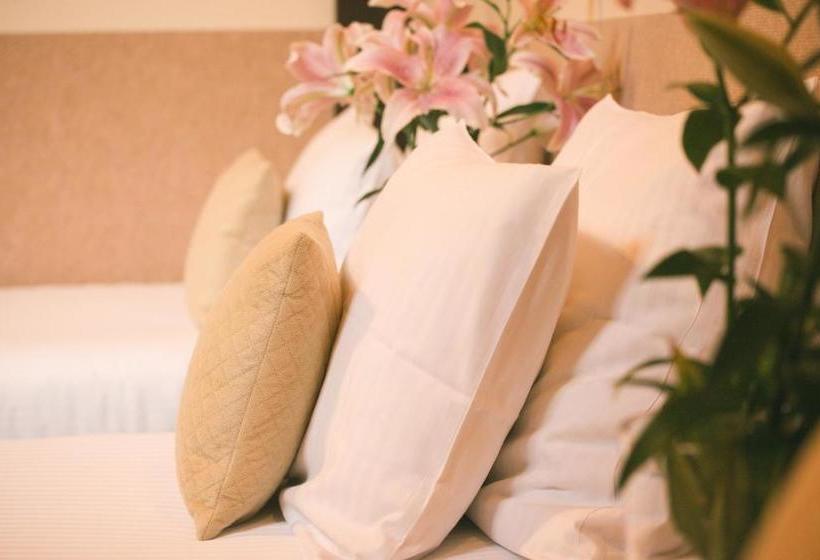 בית מלון כפרי Atelier Apart By Artery S