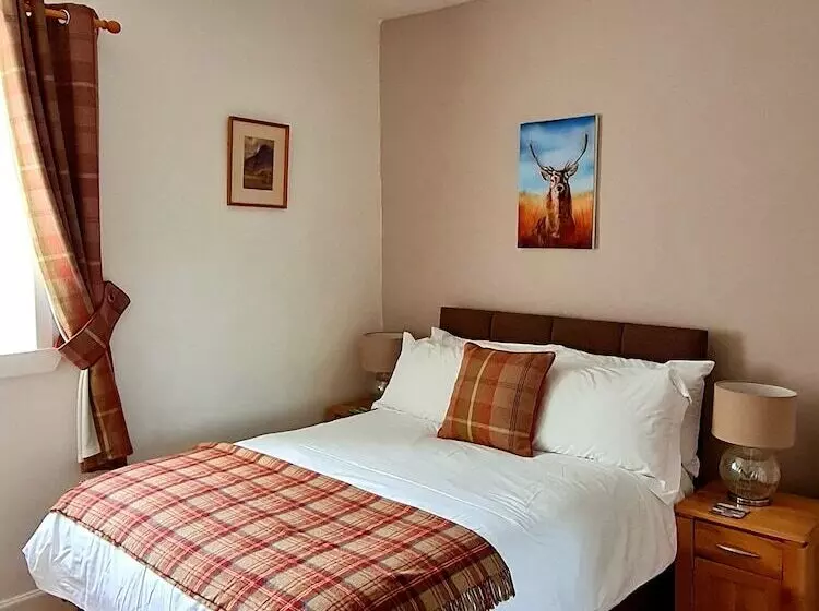 Отель Atholl House Skye