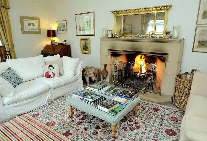 בית מלון כפרי B&b Castleton House