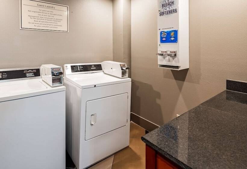 فندق Best Western Plus Jackson Downtowncoliseum