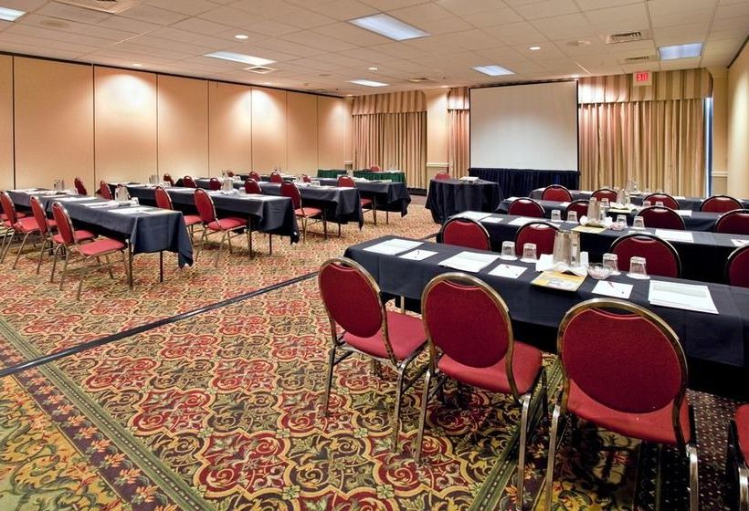 فندق City Place St. Louis