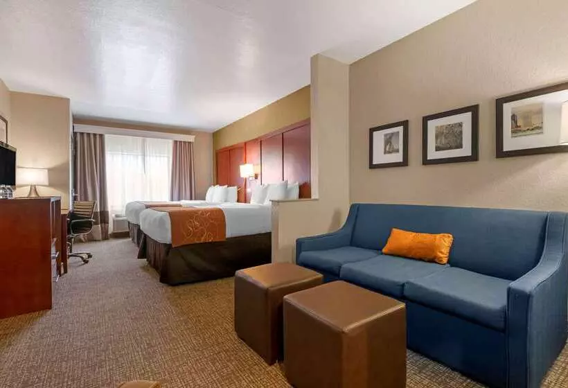 בית מלון כפרי Comfort Suites West Jacksonville
