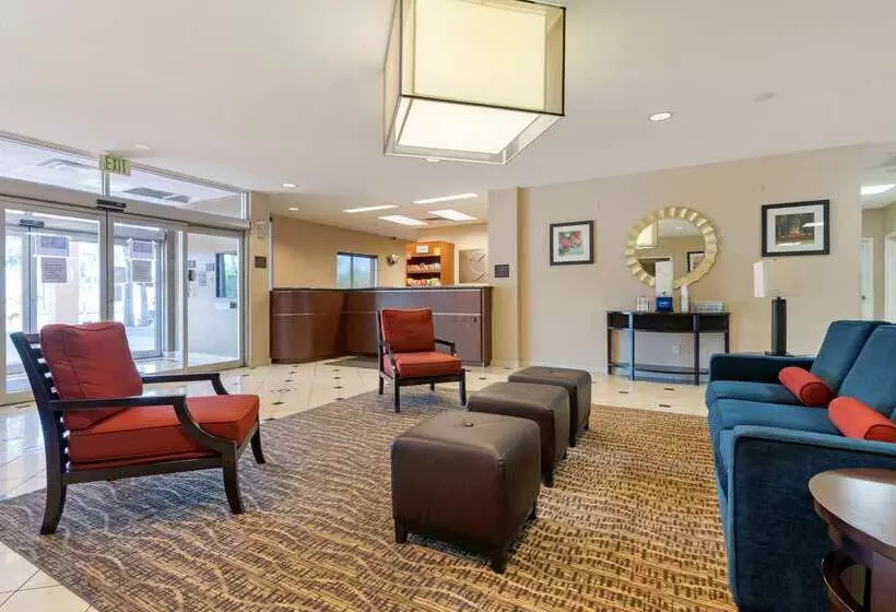 בית מלון כפרי Comfort Suites West Jacksonville