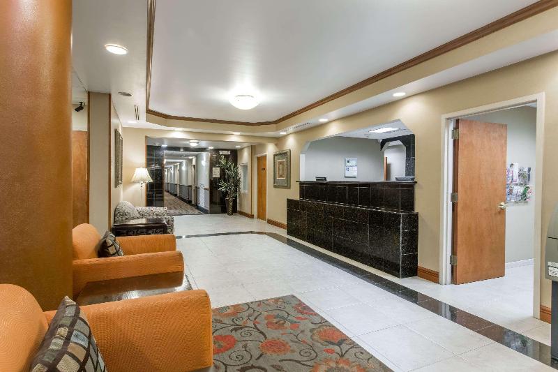ホテル Days Inn & Suites By Wyndham Fort Pierce I95