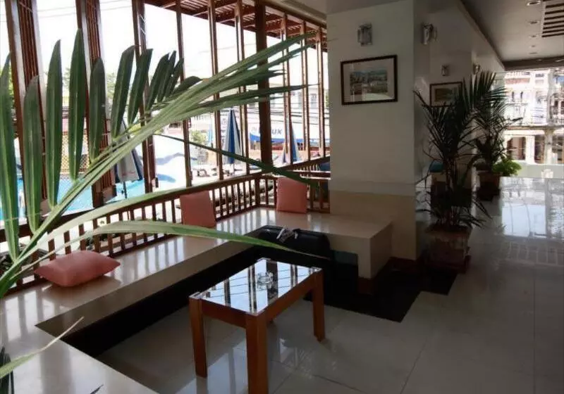 Отель First Residence