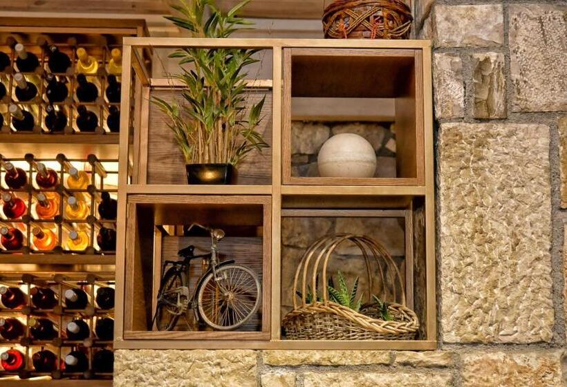 Georgia S Garden By Omilos Hotels