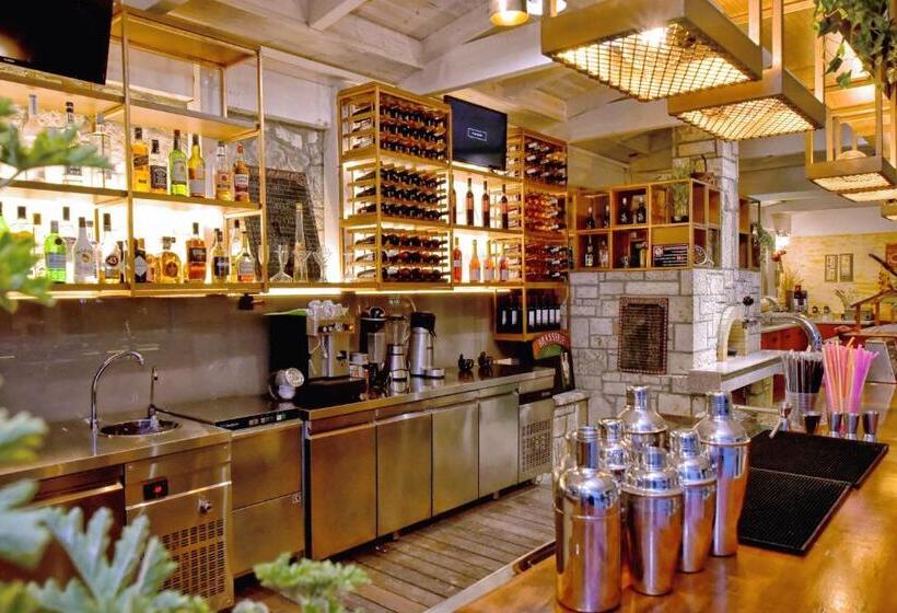 Georgia S Garden By Omilos Hotels