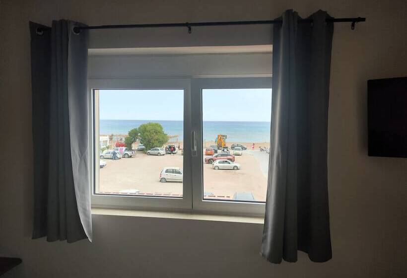 Georgia S Garden By Omilos Hotels