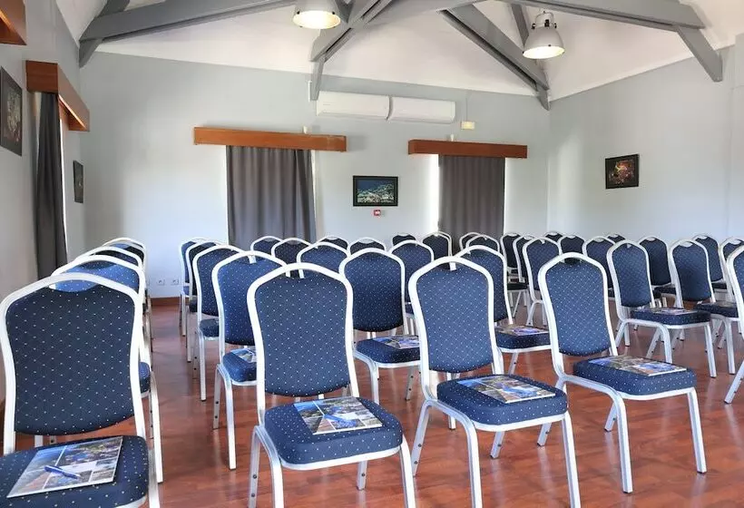 Hotel Le Boucan Canot