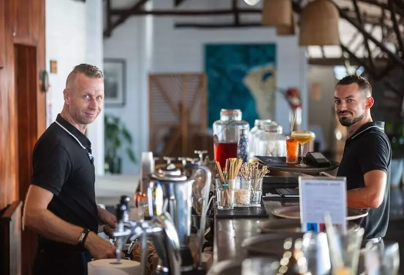 Hotel Le Boucan Canot