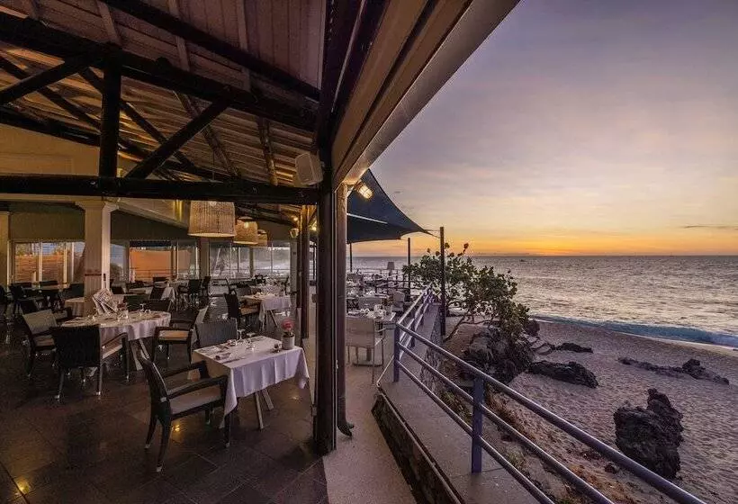 Hotel Le Boucan Canot