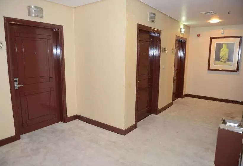 هتل Plaza Athenee